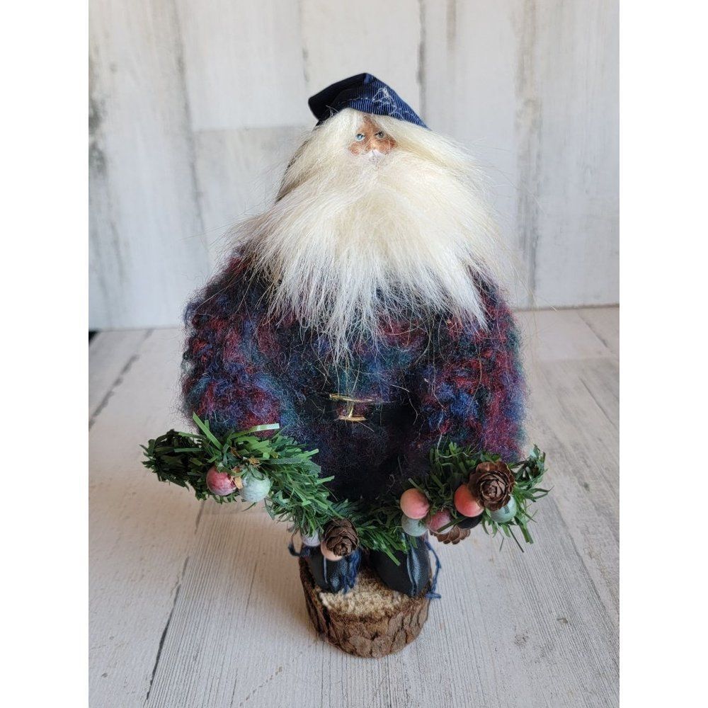 Country folk art Santa Claus Garland figure Xmas unique